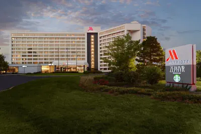Photo 2 - Marriott Kansas City Overland Park