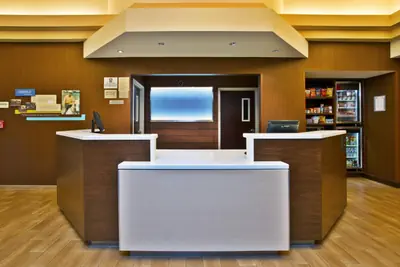 Photo 4 - Fairfield Inn & Suites Chicago Midway Airport