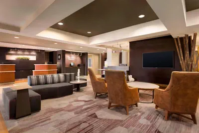Photo 4 - Courtyard by Marriott Bloomington Normal