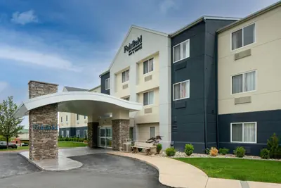 Photo 2 - Fairfield Inn & Suites Jefferson City