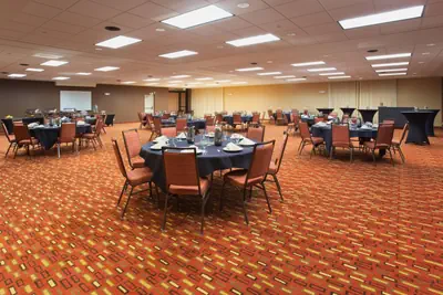 Photo 2 - Courtyard Grand Junction
