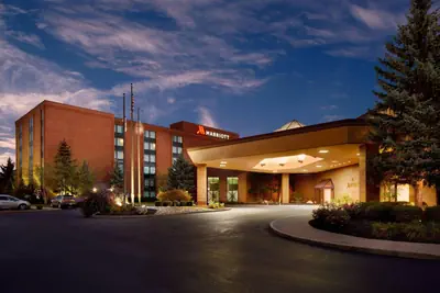 Photo 2 - Marriott Cincinnati Northeast