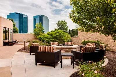 Photo 4 - Courtyard by Marriott Chicago Schaumburg/Woodfield Mall