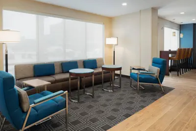 Photo 4 - TownePlace Suites by Marriott Dubuque Downtown