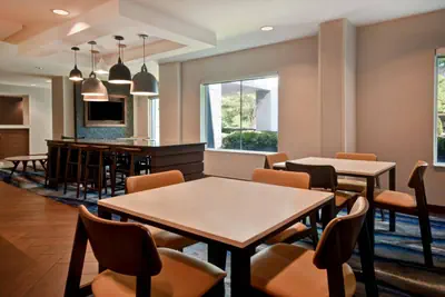 Photo 5 - Fairfield Inn & Suites by Marriott Atlanta Kennesaw
