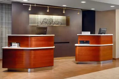 Photo 2 - Courtyard by Marriott Fayetteville