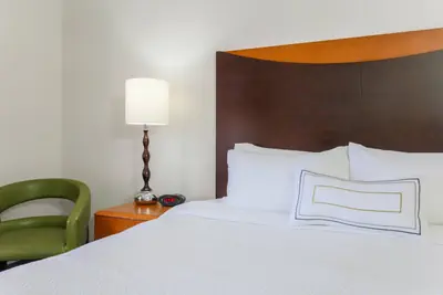 Photo 2 - Fairfield Inn & Suites by Marriott Mahwah