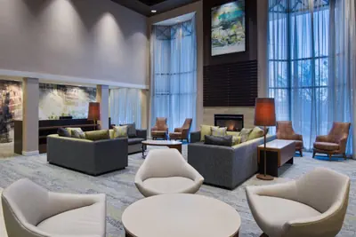 Photo 4 - Courtyard by Marriott Springfield Airport