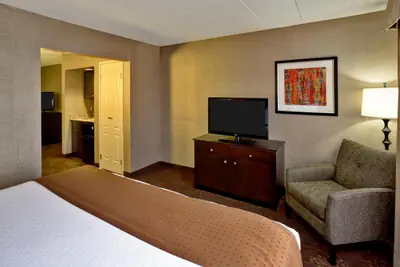 Photo 5 - Holiday Inn Hotel & Suites Chicago Northwest - Elgin by IHG