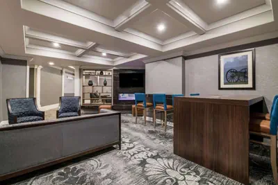 Photo 4 - Comfort Inn & Suites Plattsburgh - Morrisonville