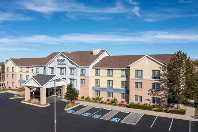Photo 2 - Fairfield Inn & Suites by Marriott Denver Aurora/Medical Center