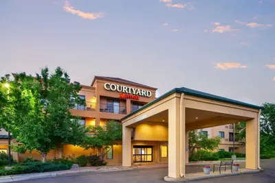 Photo 3 - Courtyard Boulder Longmont