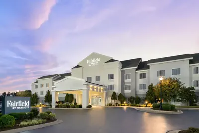 Photo 2 - Fairfield Inn and Suites Wilson