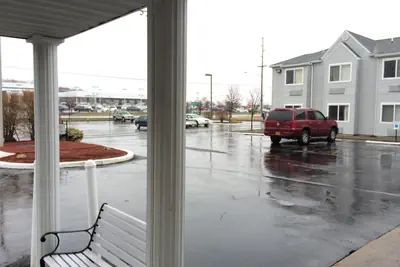 Photo 3 - Baymont by Wyndham Henrietta - Rochester