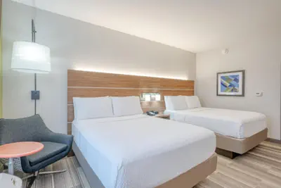Photo 4 - Holiday Inn Express & Suites St. Louis - Chesterfield by IHG