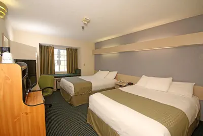 Photo 4 - Microtel Inn & Suites by Wyndham Statesville