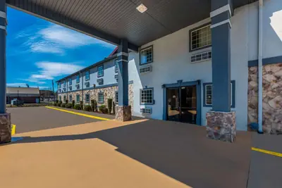 Photo 5 - Quality Inn Fort Payne