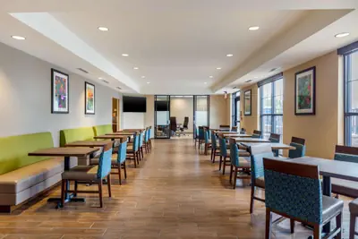 Photo 3 - Comfort Inn & Suites Schenectady - Scotia