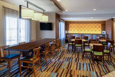 Photo 3 - Fairfield Inn & Suites by Marriott Denver Aurora/Medical Center