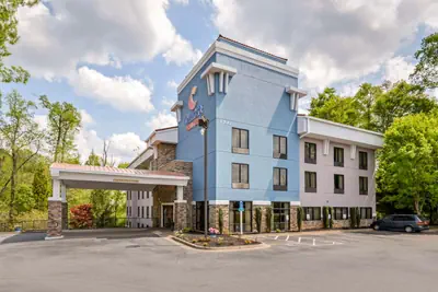 Photo 2 - Comfort Suites At Kennesaw State University