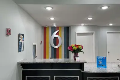 Photo 4 - Motel 6 West Columbia SC Airport