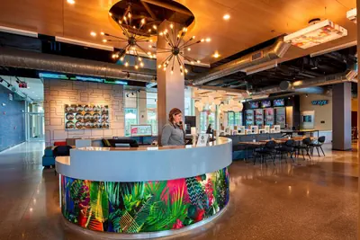 Photo 2 - Aloft by Marriott Cleveland Airport