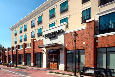 Photo 2 - Courtyard by Marriott LaGrange
