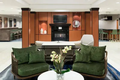Photo 4 - Fairfield Inn & Suites Kansas City Overland Park