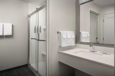 Photo 3 - Courtyard by Marriott Dayton Beavercreek