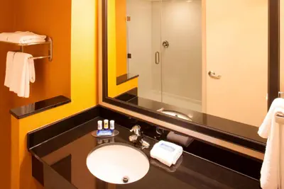 Photo 2 - Fairfield Inn & Suites by Marriott Atlanta Gwinnett Place