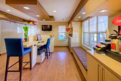 Photo 2 - TownePlace Suites Raleigh Cary/Weston Parkway