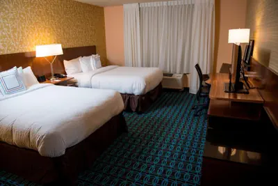 Photo 5 - Fairfield Inn & Suites by Marriott Cincinnati Uptown/University Area