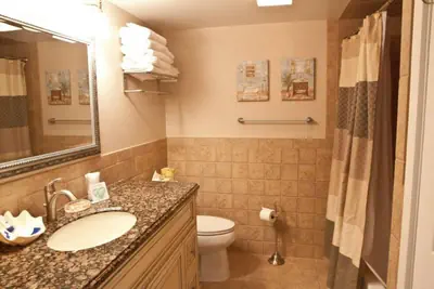 Photo 2 - Watson's Regency Suites