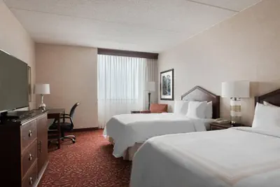 Photo 5 - Chicago Marriott Northwest