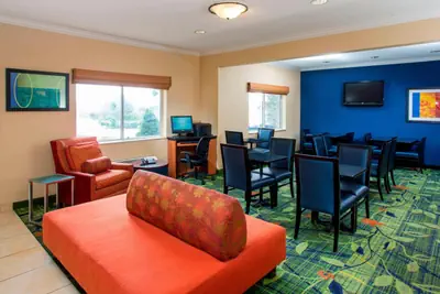 Photo 3 - Fairfield Inn Middletown Monroe