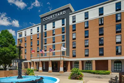 Photo 4 - Courtyard by Marriott Springfield Downtown
