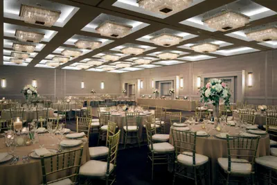 Photo 3 - Kansas City Marriott Country Club Plaza