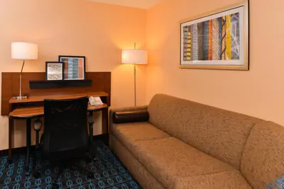 Photo 5 - Fairfield Inn & Suites Cleveland Avon