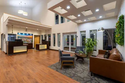 Photo 2 - Wingate by Wyndham Valdosta/Moody AFB