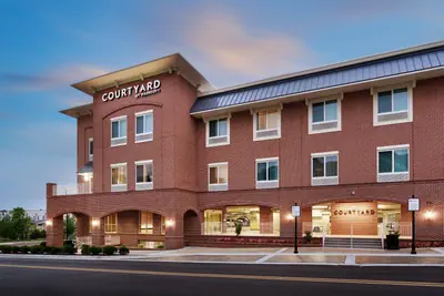 Photo 2 - Courtyard by Marriott Atlanta Duluth Downtown