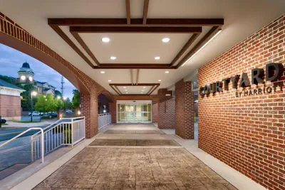 Photo 3 - Courtyard by Marriott Atlanta Duluth Downtown