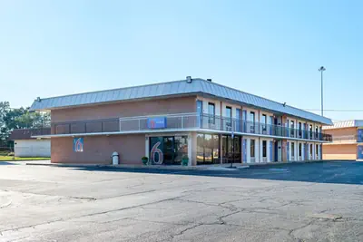 Photo 3 - Motel 6-Perry, GA