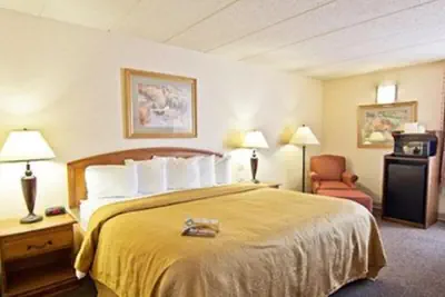 Photo 4 - Quality Inn Chillicothe