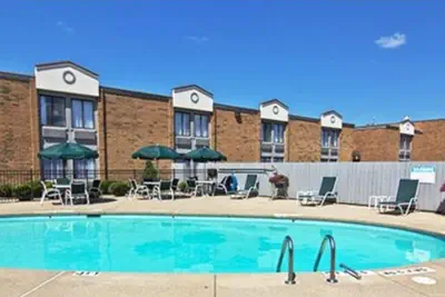 Photo 3 - Quality Inn Chillicothe
