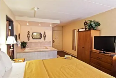 Photo 5 - Quality Inn Chillicothe