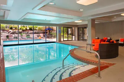 Photo 2 - Marriott St. Louis Airport