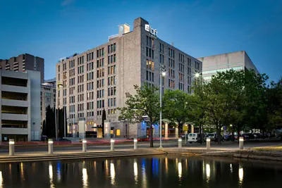 Photo 4 - Aloft by Marriott Dallas Downtown