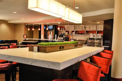Photo 3 - Courtyard by Marriott Salina