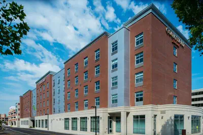 Photo 3 - Courtyard by Marriott Edgewater NYC Area