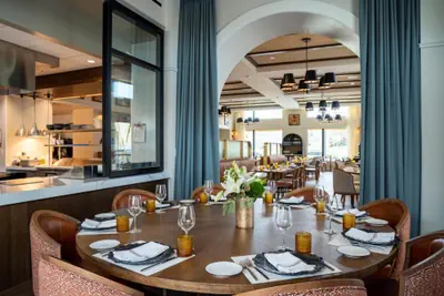 Photo 4 - The Benson Hotel & Faculty Club